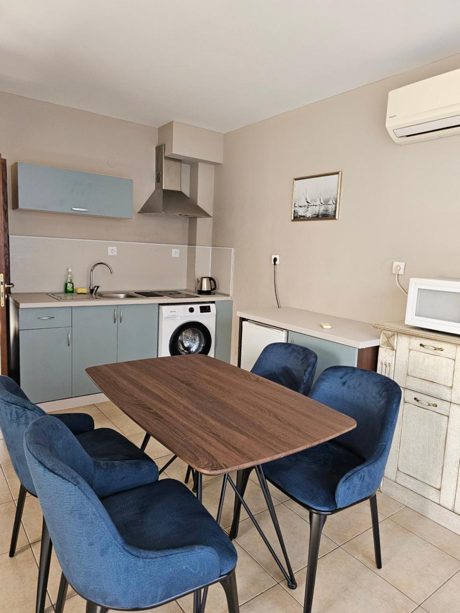 Kiara Apartments Aziz Konstantin ve Elena Dış mekan fotoğraf