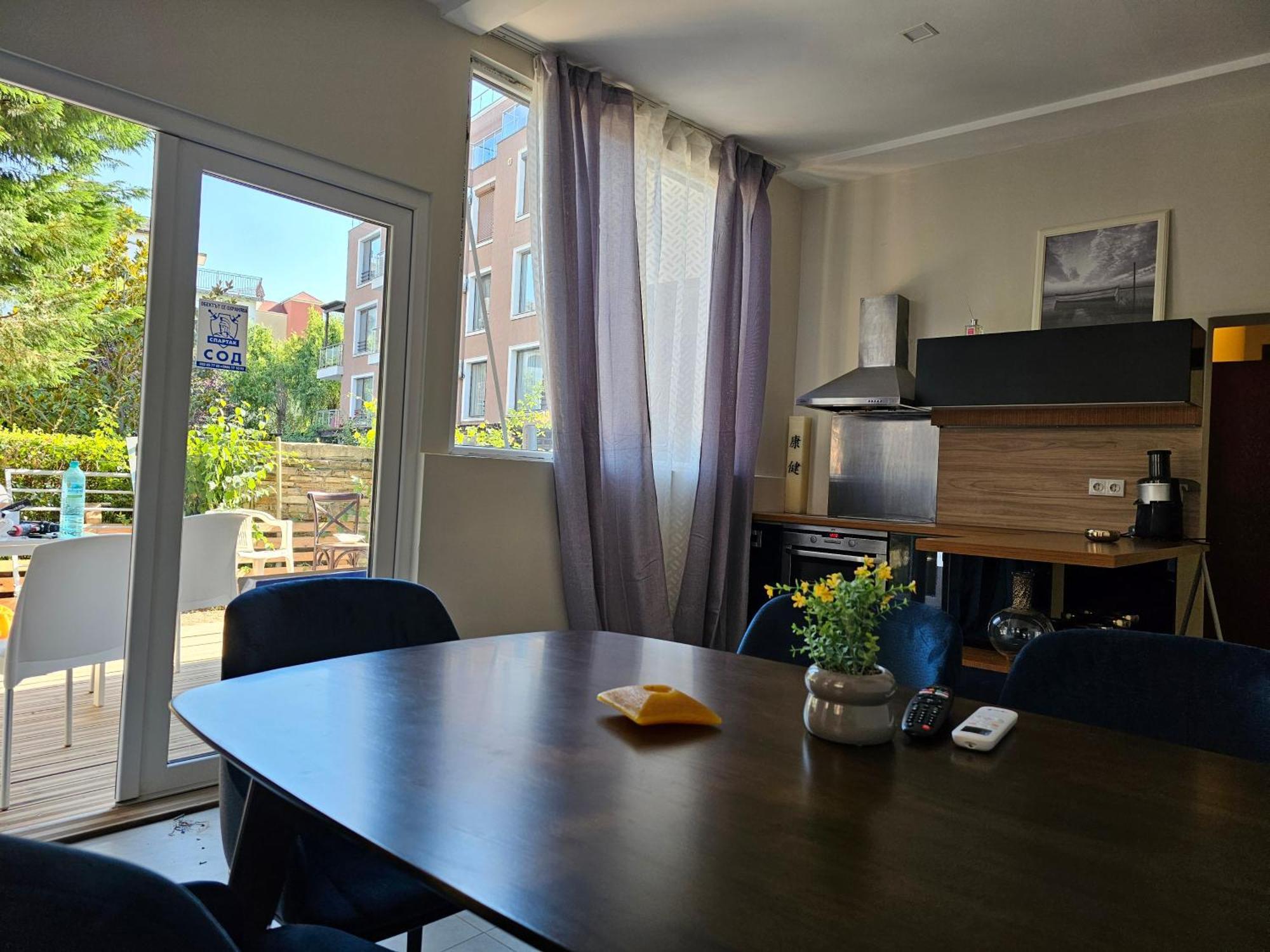Kiara Apartments Aziz Konstantin ve Elena Dış mekan fotoğraf