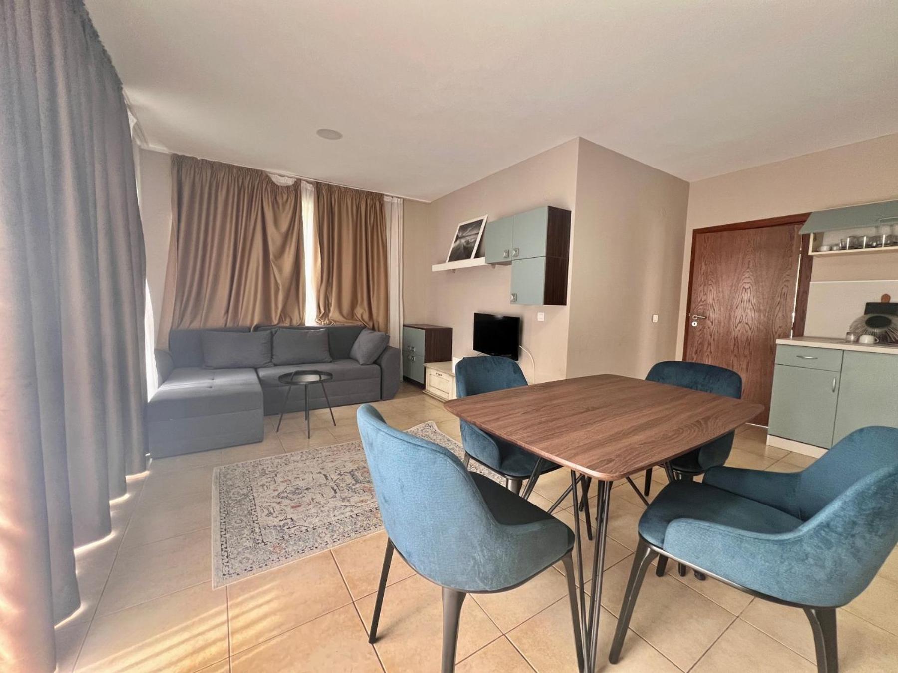 Kiara Apartments Aziz Konstantin ve Elena Dış mekan fotoğraf