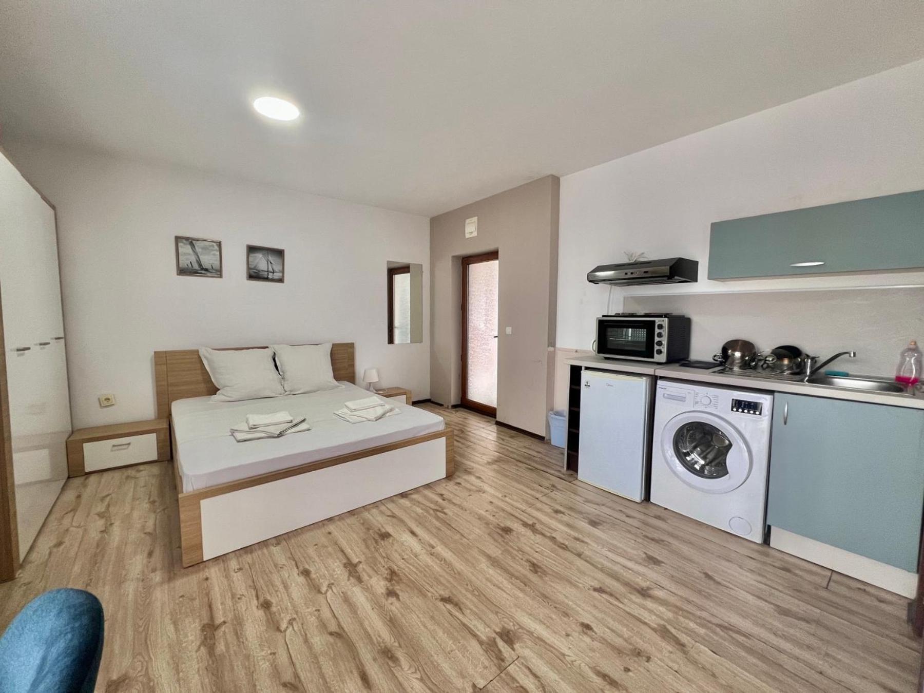 Kiara Apartments Aziz Konstantin ve Elena Dış mekan fotoğraf