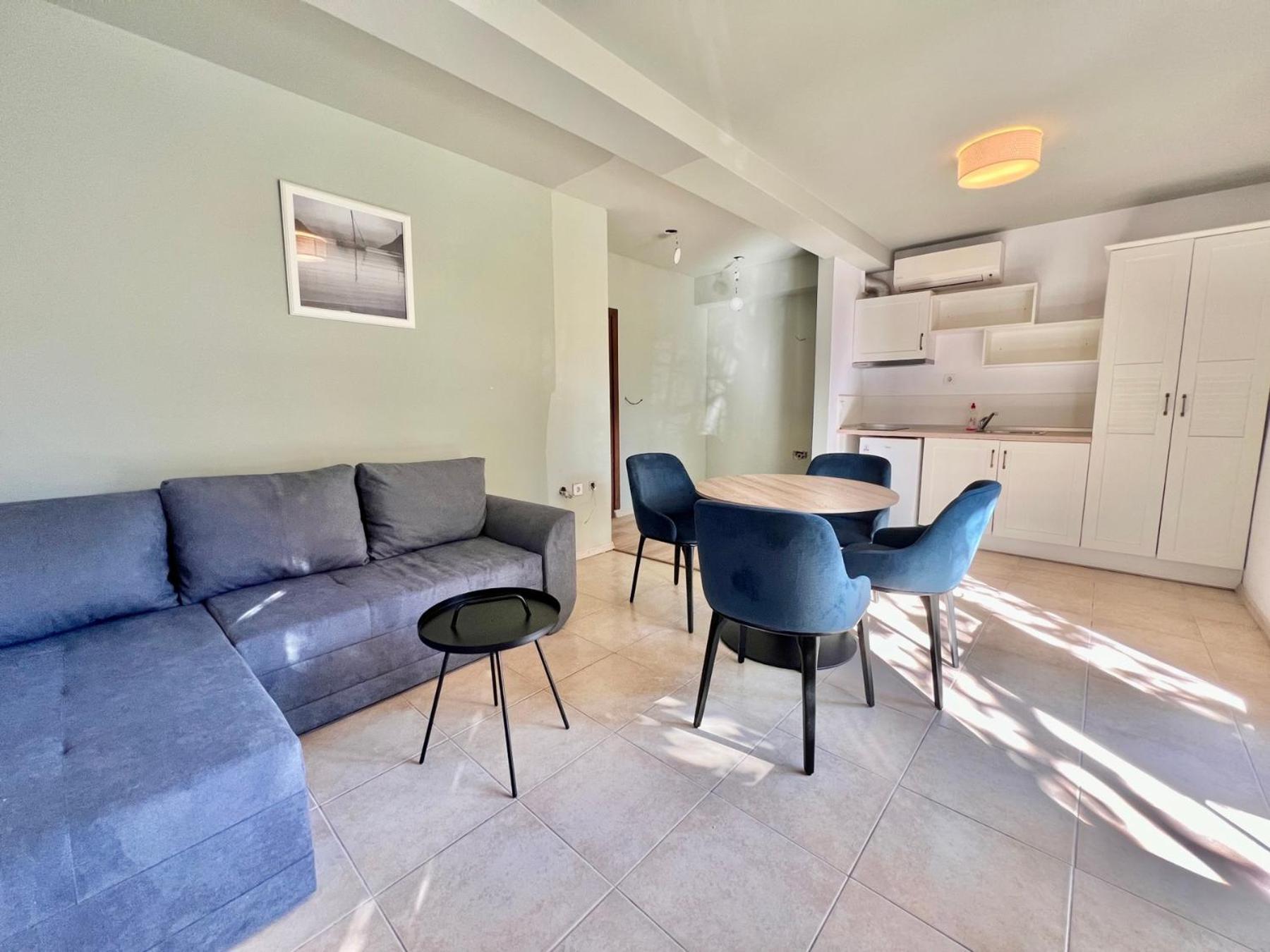 Kiara Apartments Aziz Konstantin ve Elena Dış mekan fotoğraf