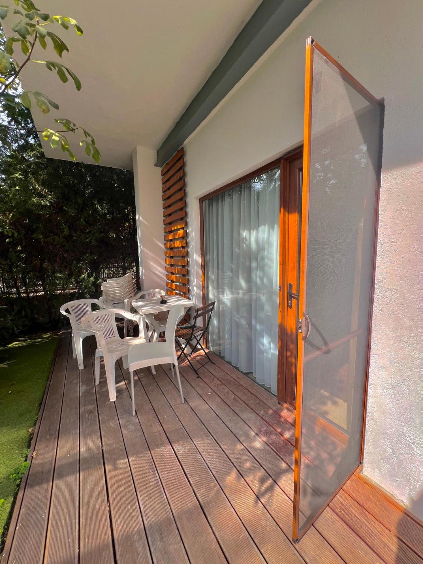 Kiara Apartments Aziz Konstantin ve Elena Dış mekan fotoğraf